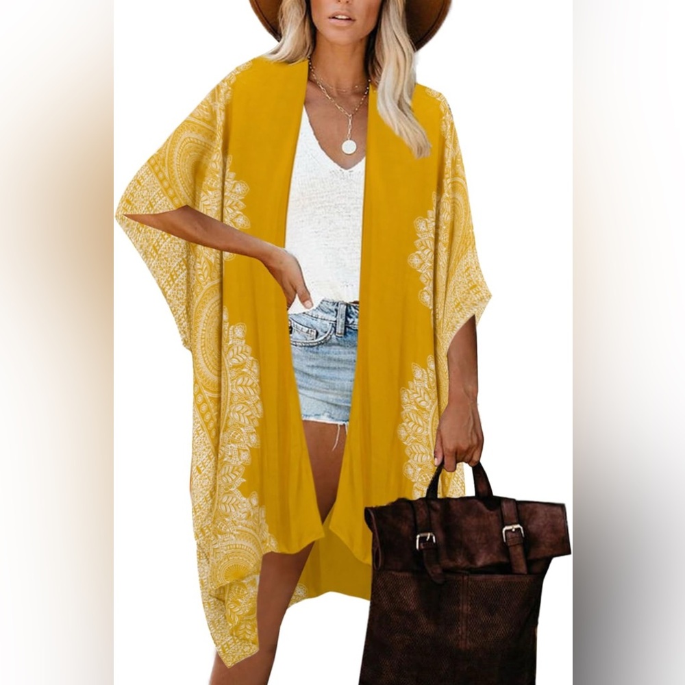 Elegant Yellow Paisley Women's Kimono Wrap